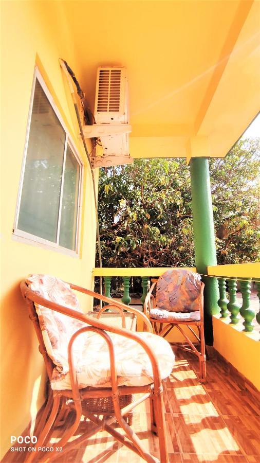 Monte Villa Guest House Candolim Esterno foto