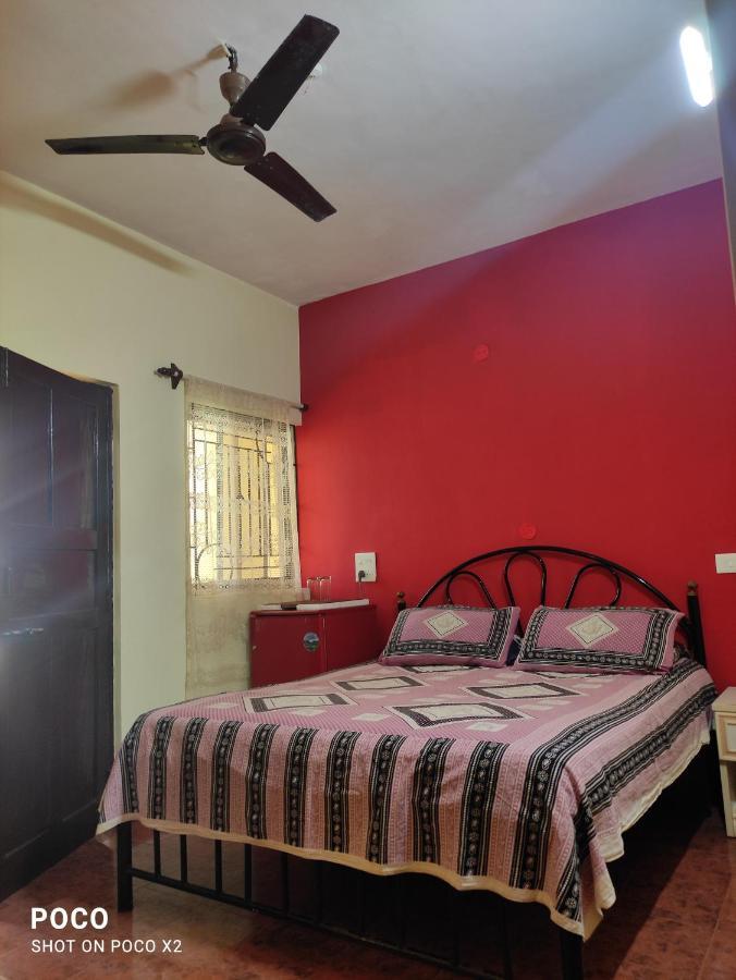 Monte Villa Guest House Candolim Esterno foto