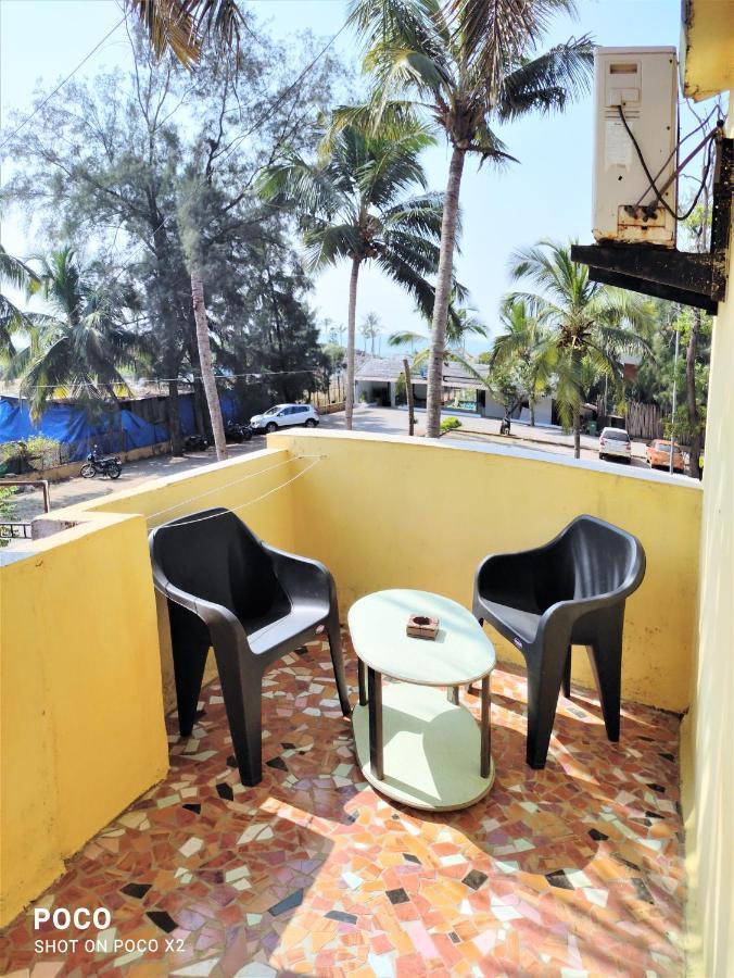 Monte Villa Guest House Candolim Esterno foto