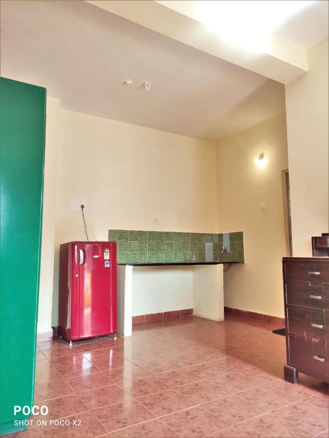 Monte Villa Guest House Candolim Esterno foto