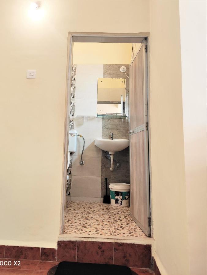 Monte Villa Guest House Candolim Esterno foto