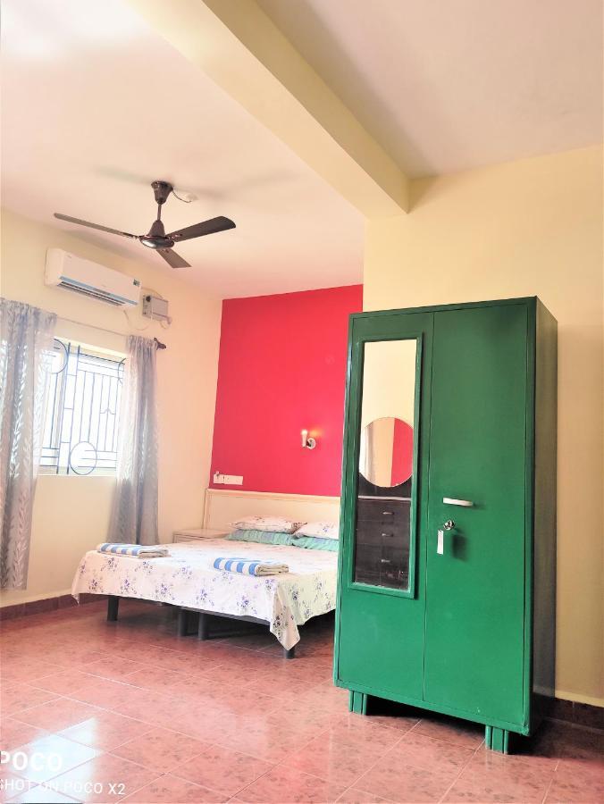 Monte Villa Guest House Candolim Esterno foto
